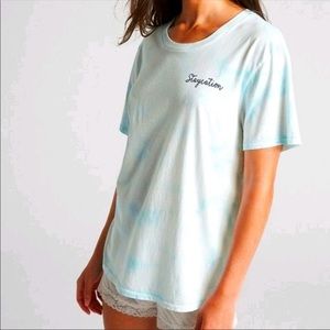 GAP Love Forever Blue Tie Dye Staycation T…